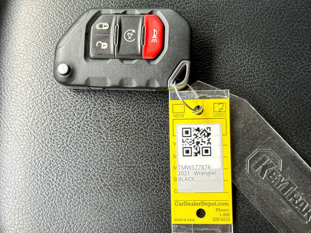 Thumbnail: 2021 Jeep Wrangler - 18
