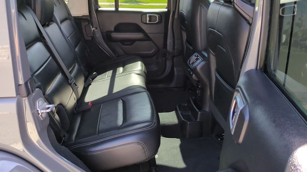 Thumbnail: 2018 Jeep Wrangler - 18