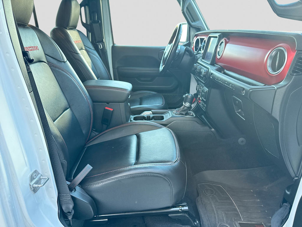 Thumbnail: 2021 Jeep Wrangler - 6