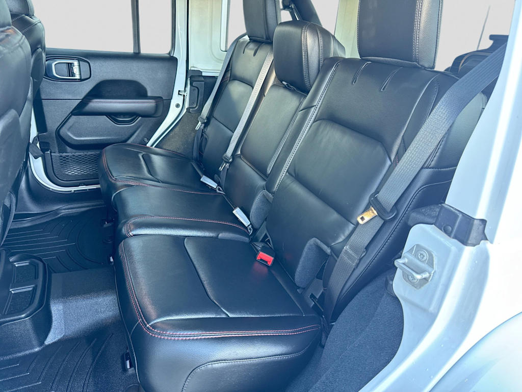 Thumbnail: 2021 Jeep Wrangler - 21
