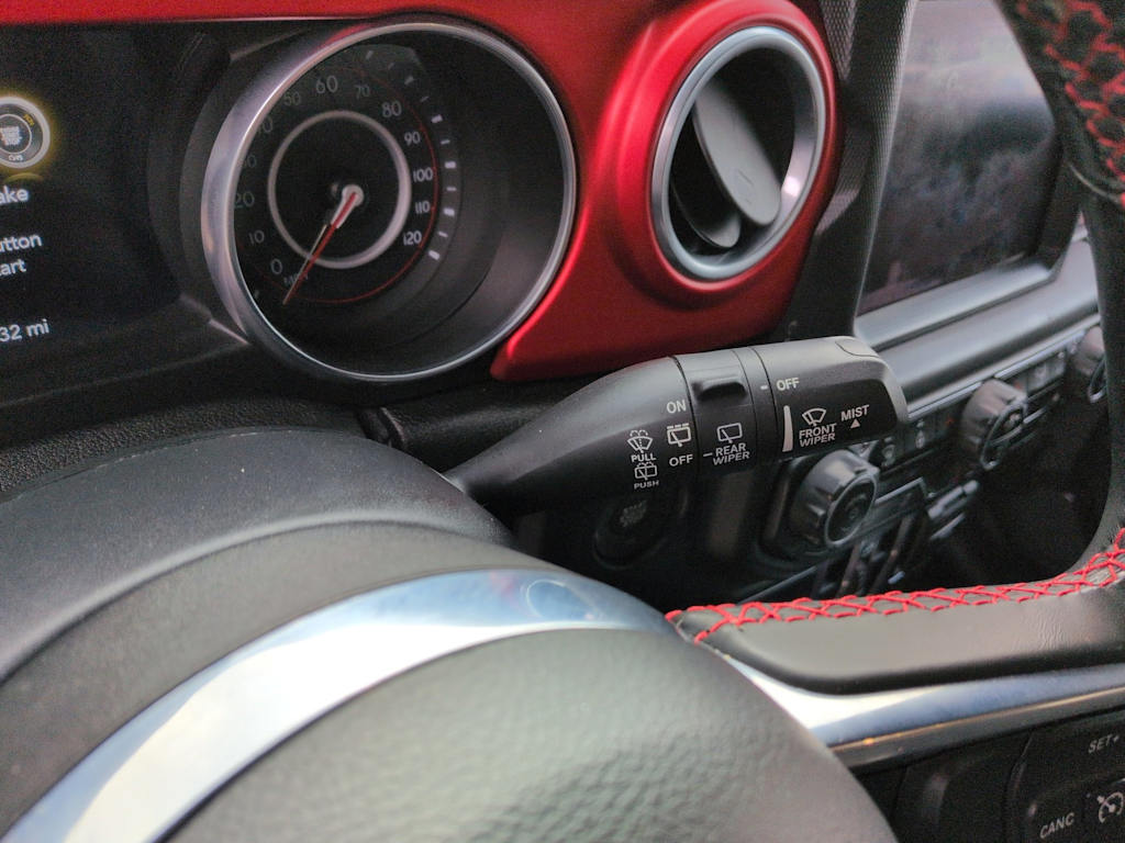 Thumbnail: 2020 Jeep Wrangler - 28