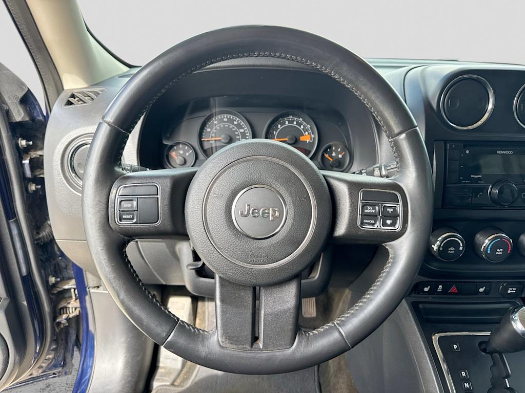 Thumbnail: 2015 Jeep Patriot - 13
