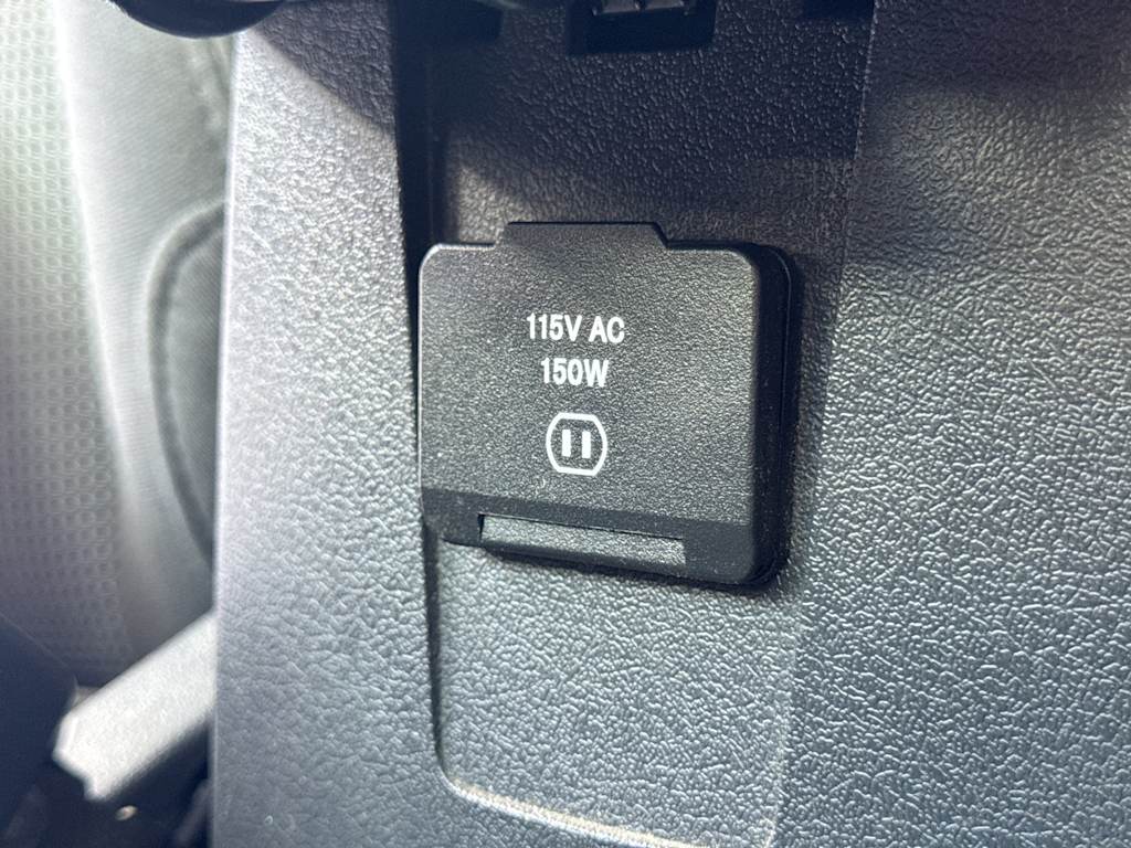 Thumbnail: 2015 Jeep Patriot - 33