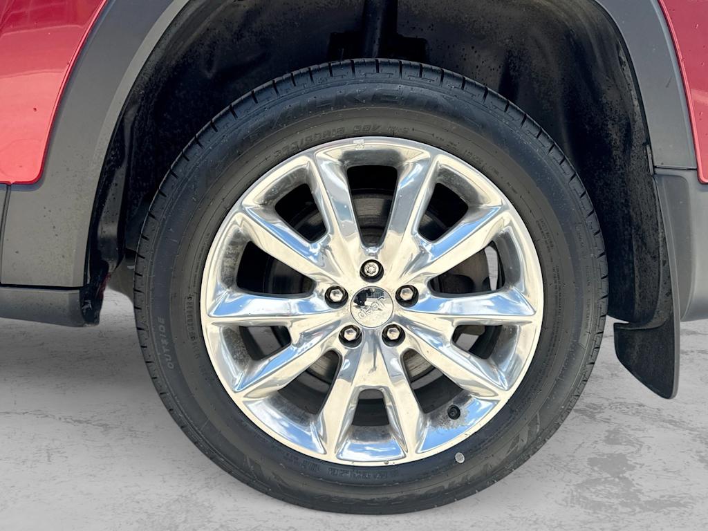 Thumbnail: 2016 Jeep Cherokee - 7