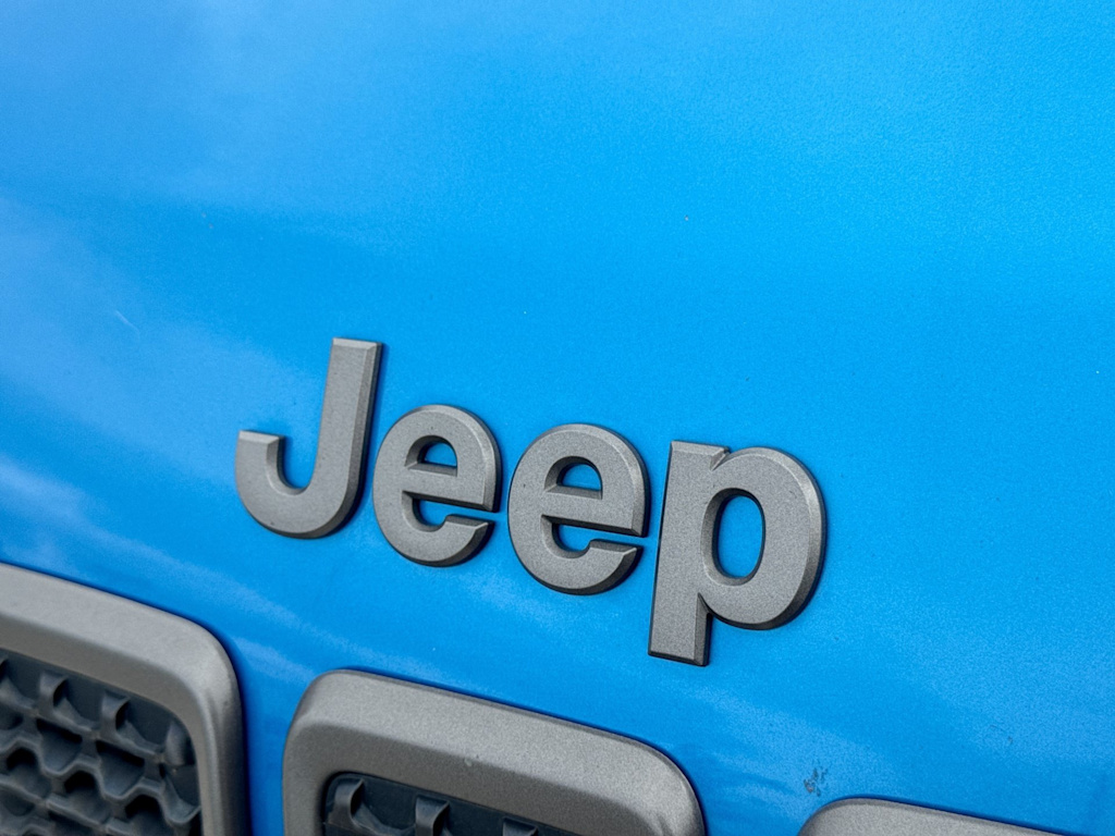 Thumbnail: 2020 Jeep Cherokee - 6