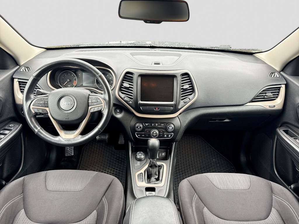 Thumbnail: 2015 Jeep Cherokee - 9