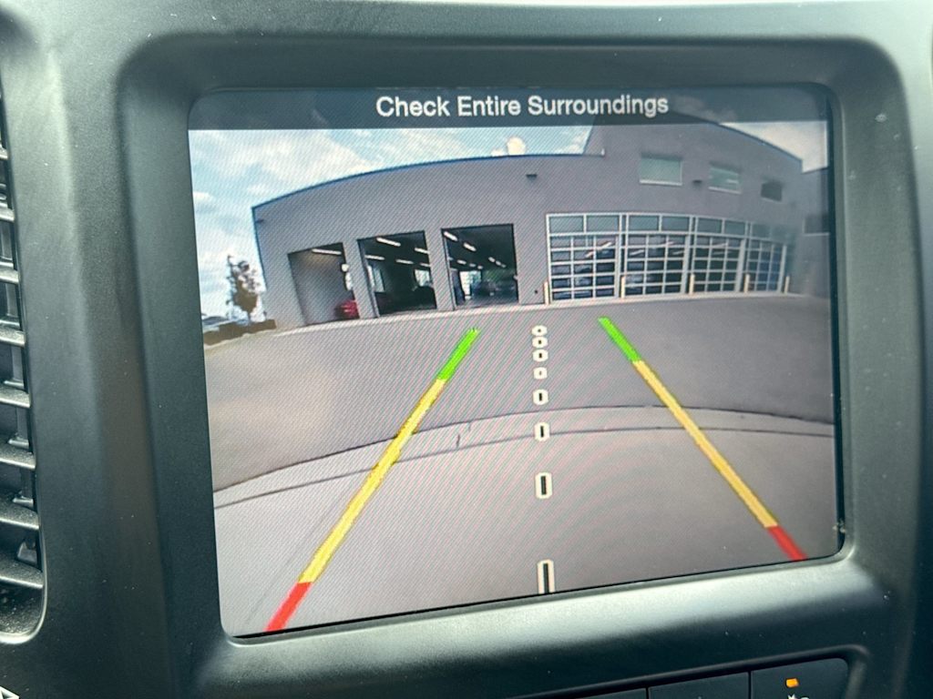 Thumbnail: 2014 Jeep Cherokee - 33