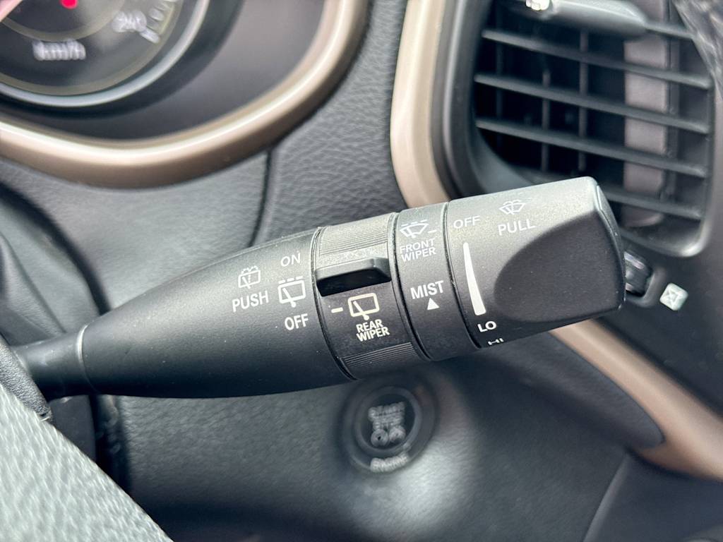 Thumbnail: 2014 Jeep Cherokee - 30