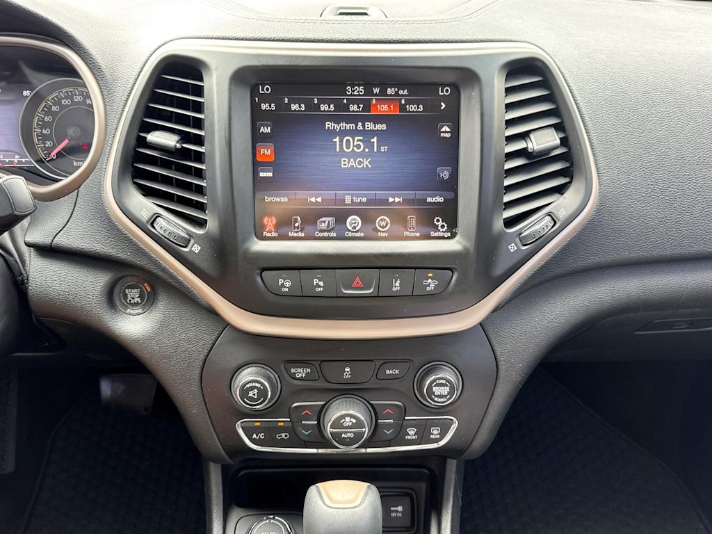 Thumbnail: 2014 Jeep Cherokee - 13
