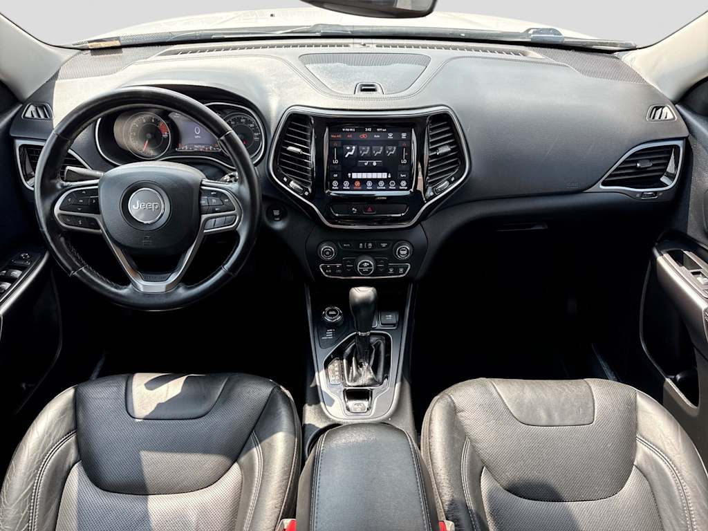 Thumbnail: 2020 Jeep Cherokee - 8