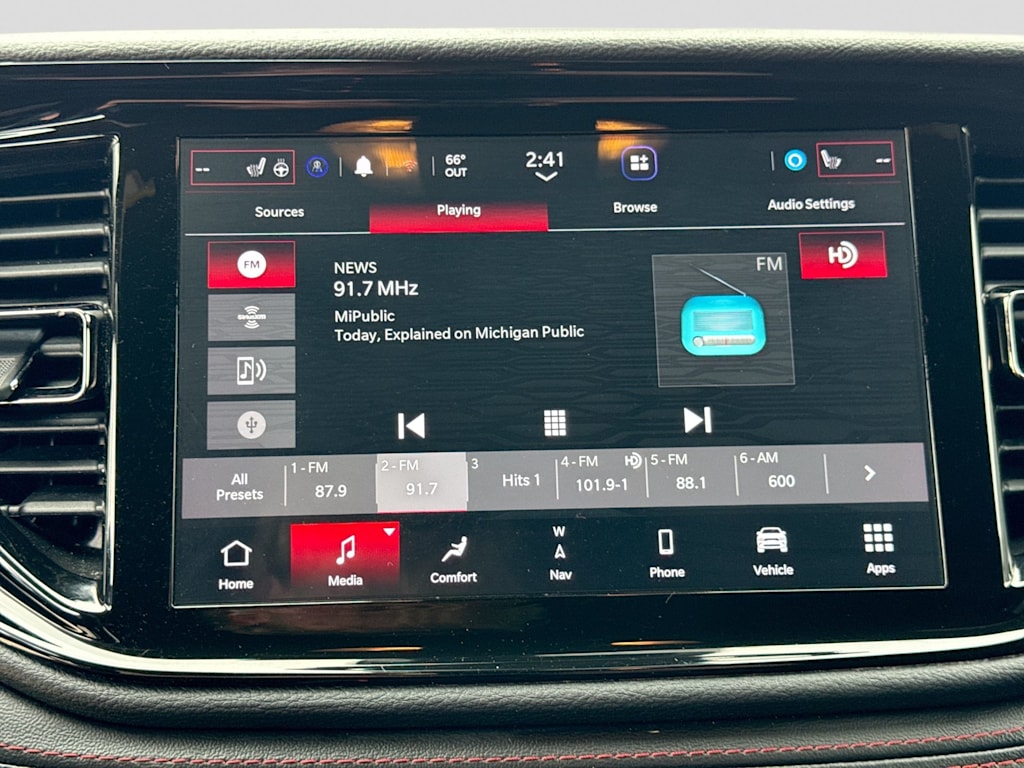 Thumbnail: 2023 Dodge Durango - 34