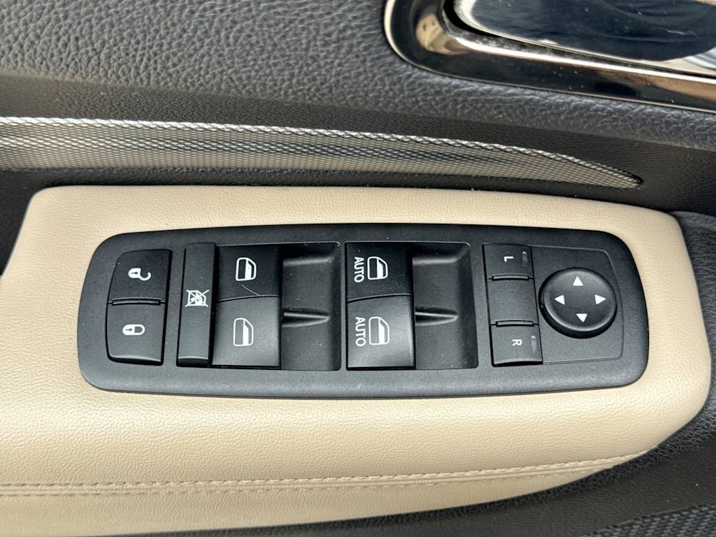 Thumbnail: 2018 Dodge Durango - 25