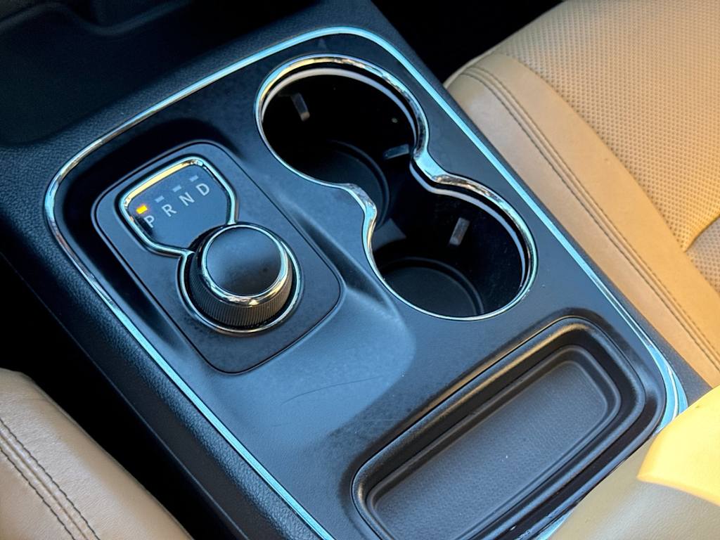 Thumbnail: 2017 Dodge Durango - 14