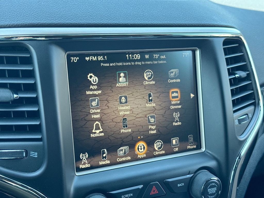 Thumbnail: 2016 Jeep Grand Cherokee - 32