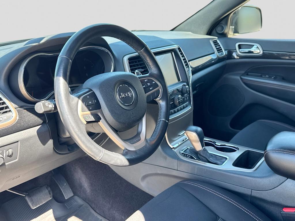 Thumbnail: 2016 Jeep Grand Cherokee - 2