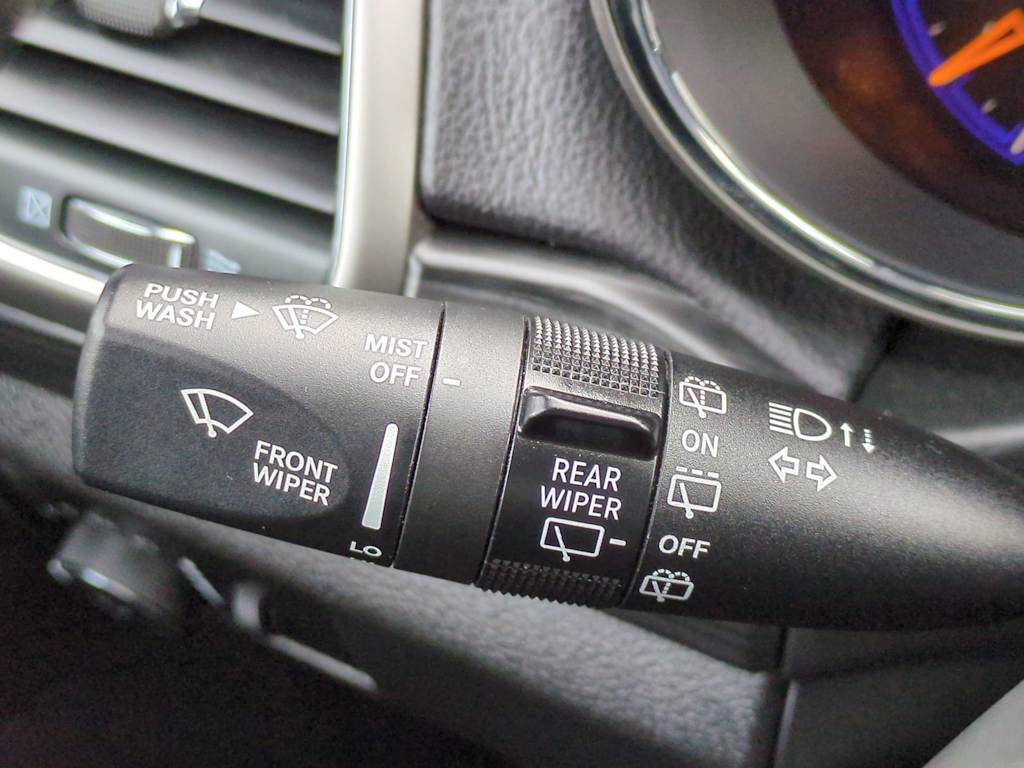 Thumbnail: 2021 Jeep Grand Cherokee - 32