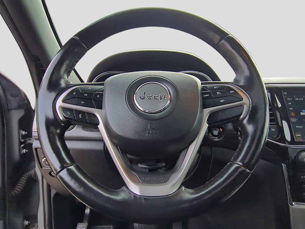 Thumbnail: 2021 Jeep Grand Cherokee - 14