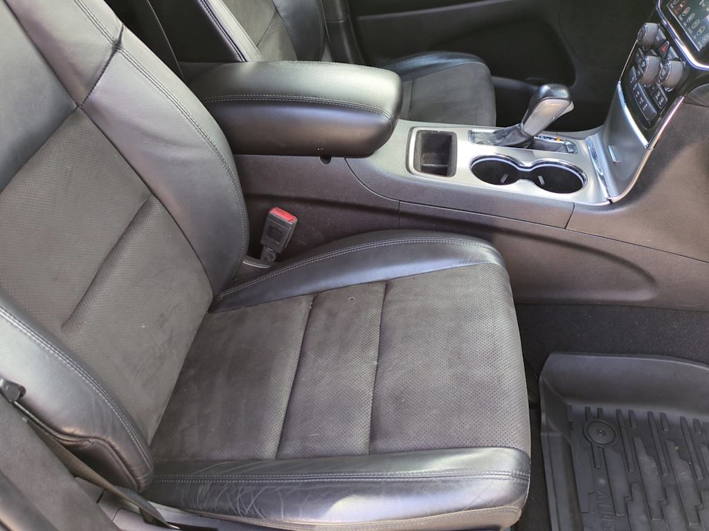 Thumbnail: 2021 Jeep Grand Cherokee - 11