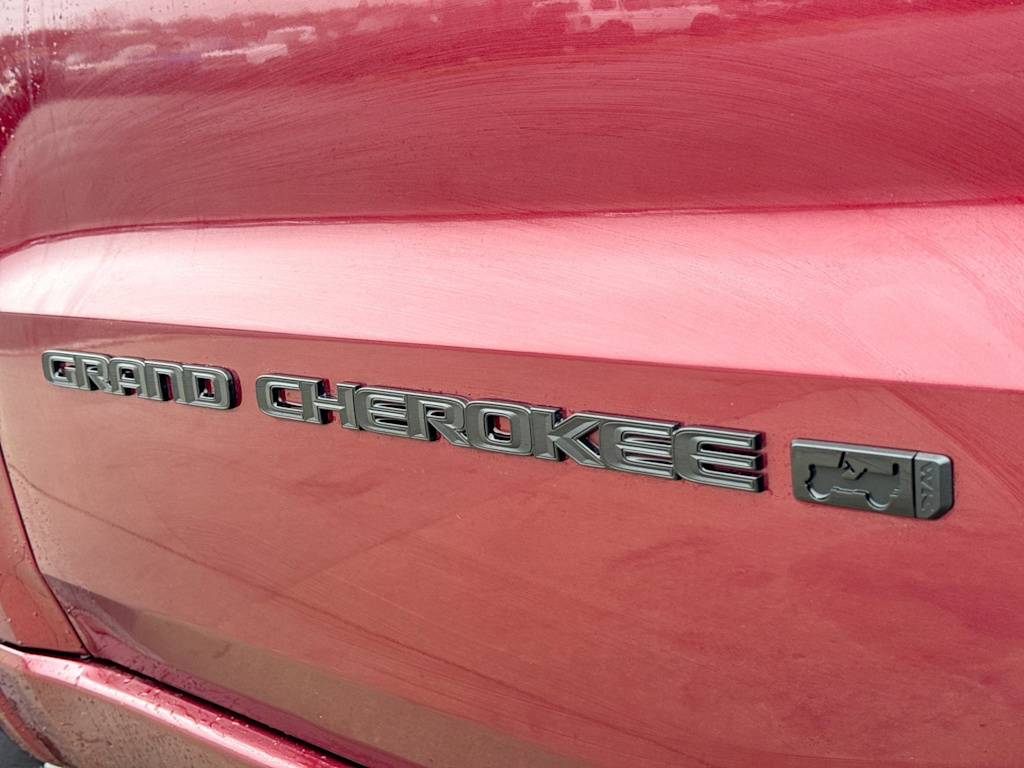 Thumbnail: 2022 Jeep Grand Cherokee - 19