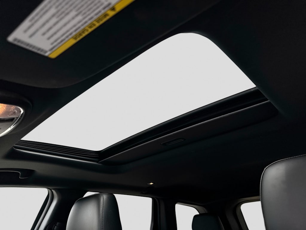 Thumbnail: 2021 Jeep Grand Cherokee - 22