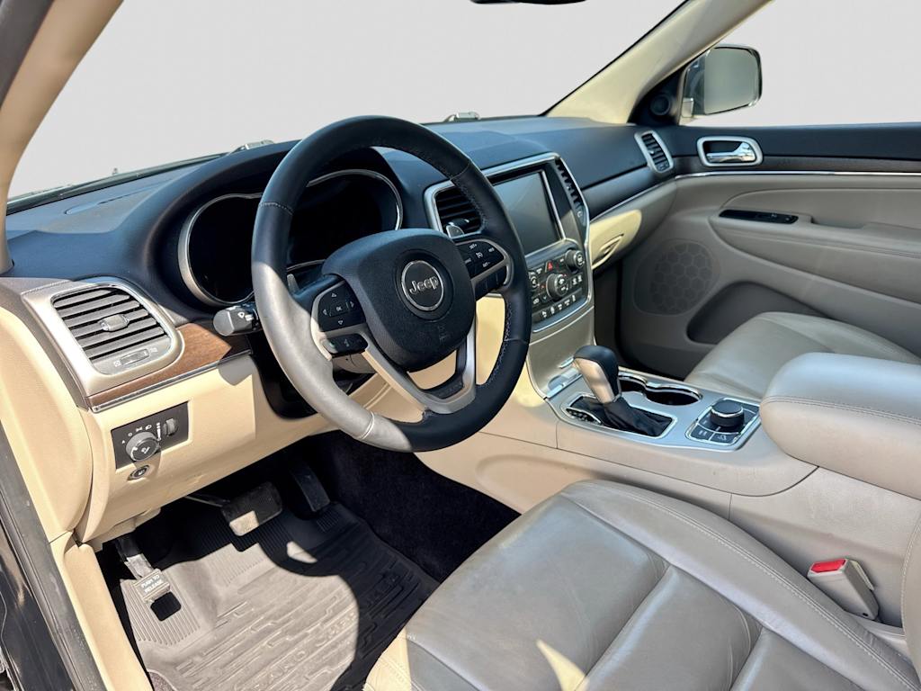 Thumbnail: 2017 Jeep Grand Cherokee - 2