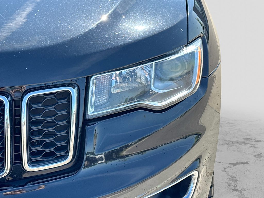 Thumbnail: 2017 Jeep Grand Cherokee - 23