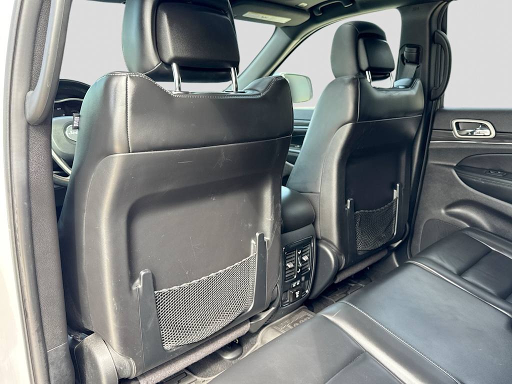 Thumbnail: 2020 Jeep Grand Cherokee - 12
