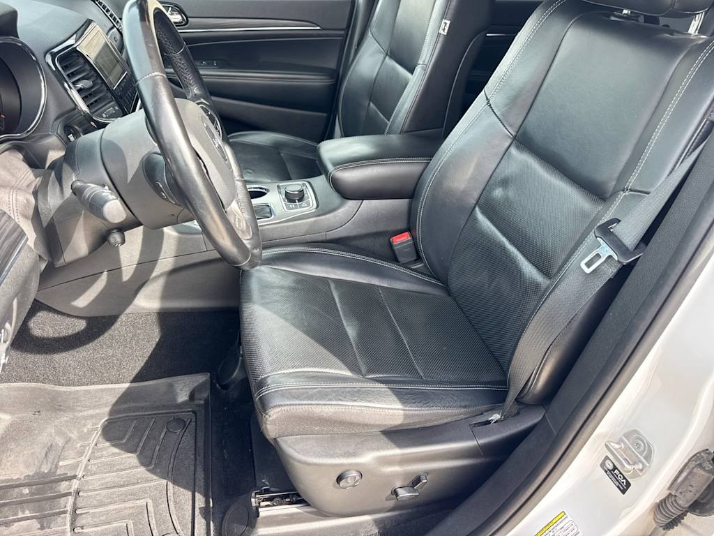 Thumbnail: 2021 Jeep Grand Cherokee - 10