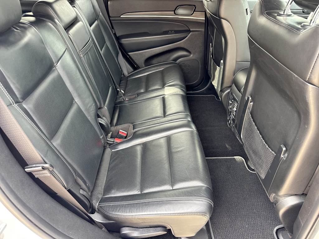 Thumbnail: 2021 Jeep Grand Cherokee - 28