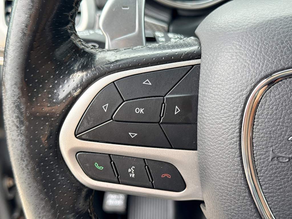 Thumbnail: 2020 Jeep Grand Cherokee - 30