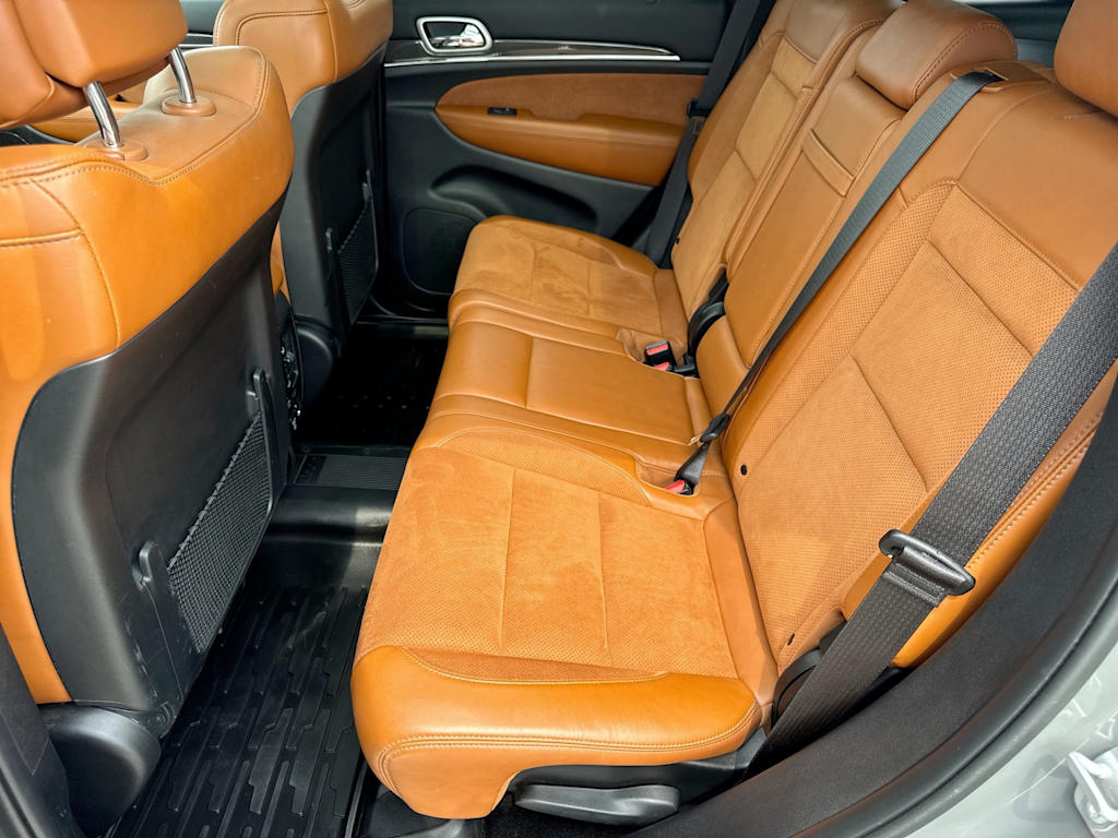 Thumbnail: 2020 Jeep Grand Cherokee - 28