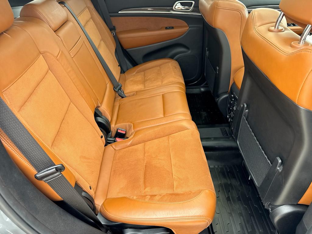 Thumbnail: 2020 Jeep Grand Cherokee - 29