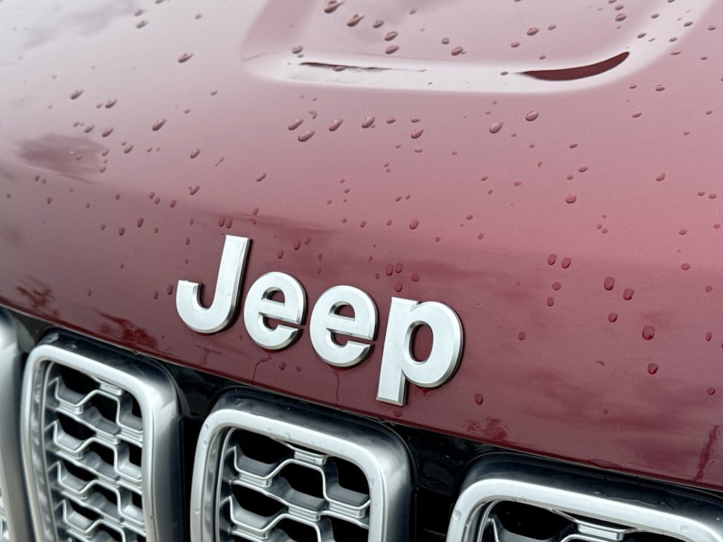 Thumbnail: 2017 Jeep Grand Cherokee - 6