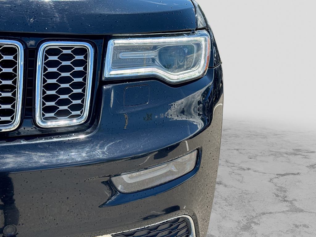 Thumbnail: 2018 Jeep Grand Cherokee - 17