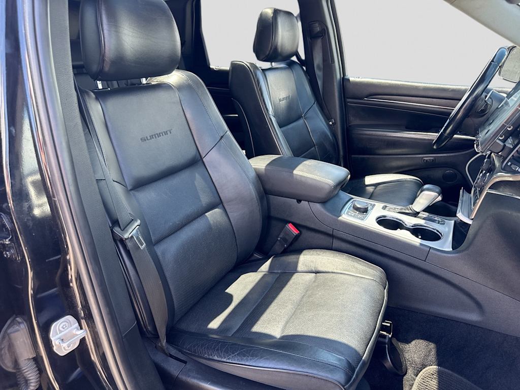 Thumbnail: 2018 Jeep Grand Cherokee - 10