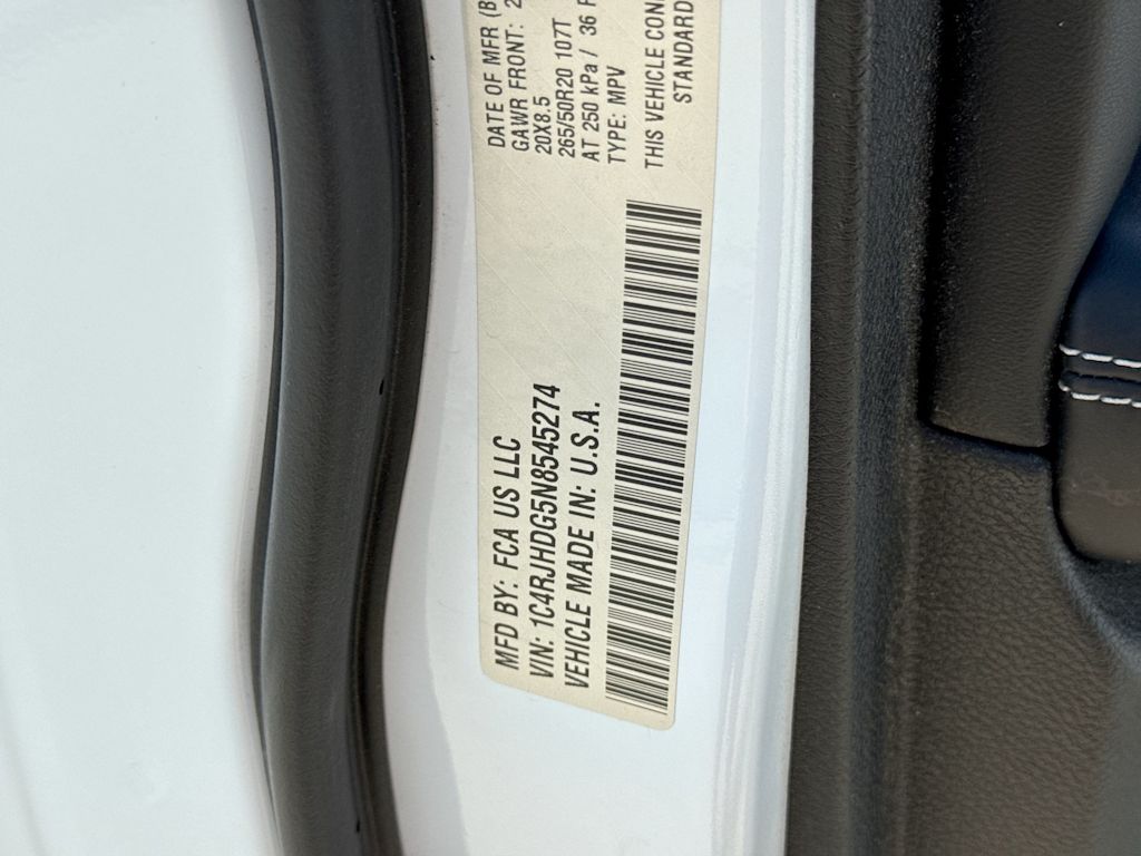 Thumbnail: 2022 Jeep Grand Cherokee - 37