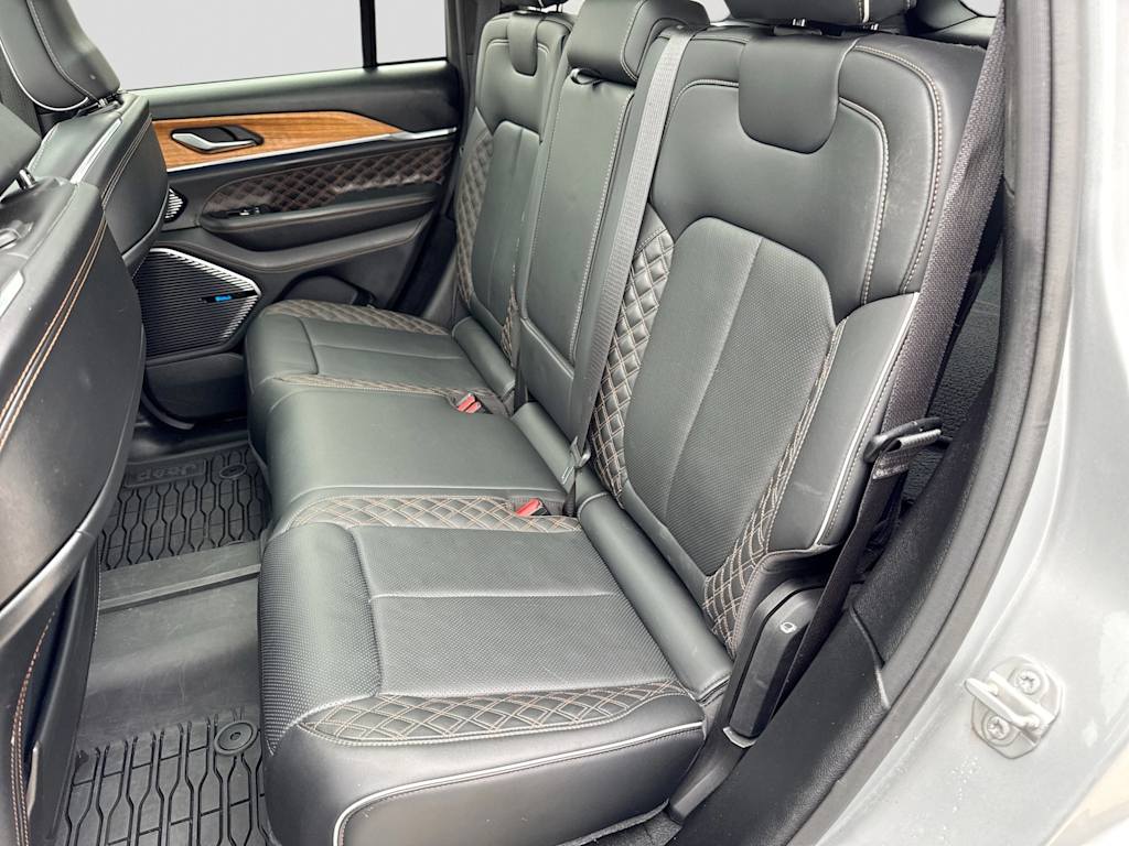 Thumbnail: 2023 Jeep Grand Cherokee - 25