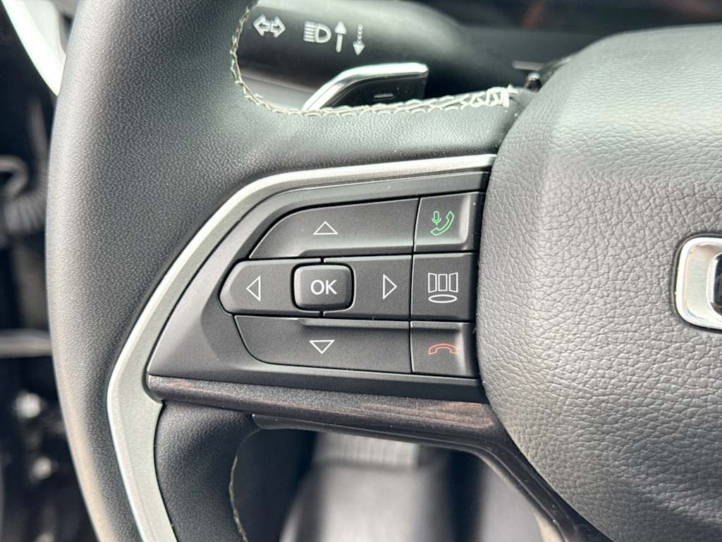 Thumbnail: 2023 Jeep Grand Cherokee L - 30