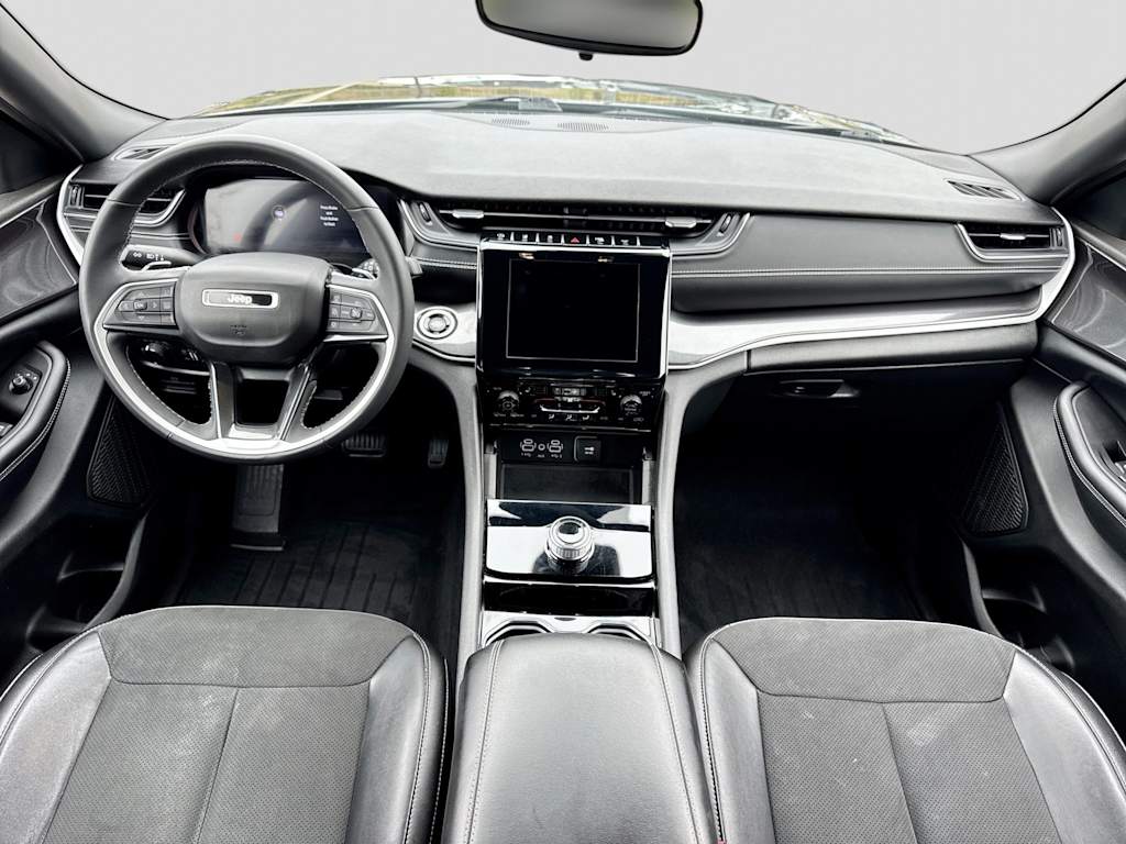Thumbnail: 2023 Jeep Grand Cherokee L - 8
