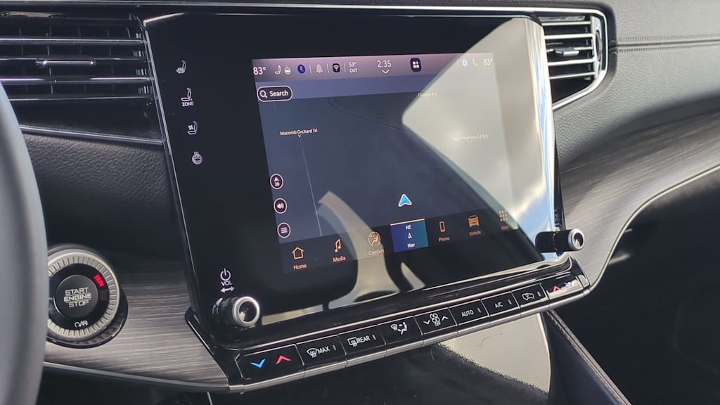 Thumbnail: 2023 Jeep Wagoneer - 29