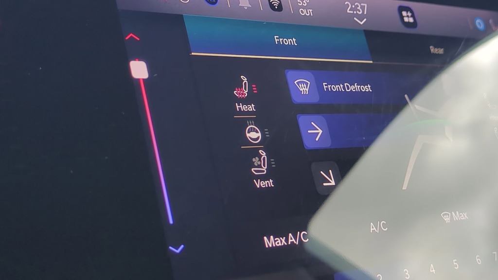 Thumbnail: 2023 Jeep Wagoneer - 34