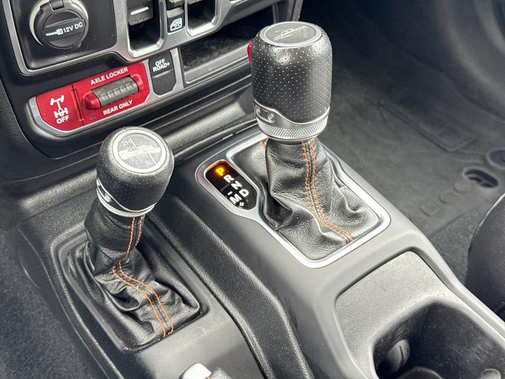 Thumbnail: 2022 Jeep Gladiator - 14