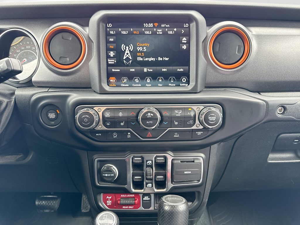 Thumbnail: 2022 Jeep Gladiator - 13