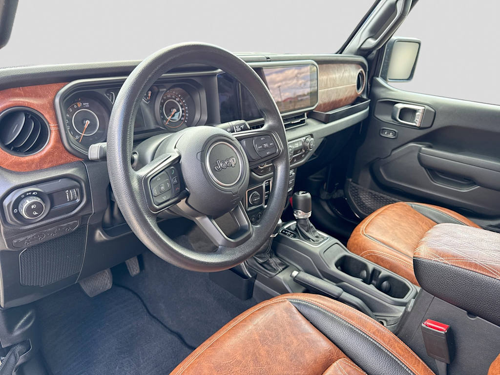 Thumbnail: 2025 Jeep Gladiator - 2