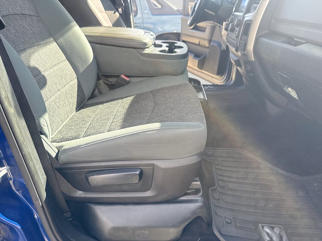 Thumbnail: 2016 RAM 1500 - 26