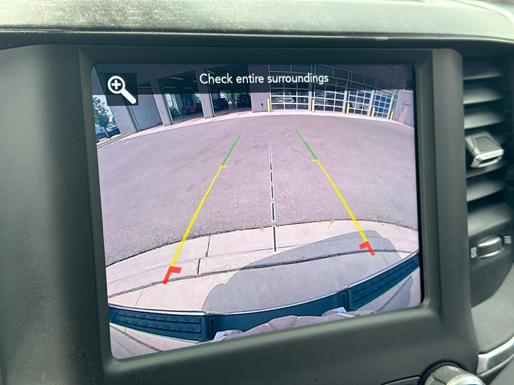 Thumbnail: 2019 RAM 1500 - 32