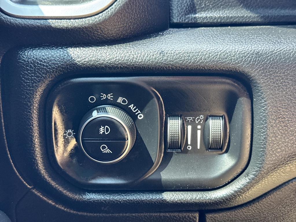 Thumbnail: 2019 RAM 1500 - 29