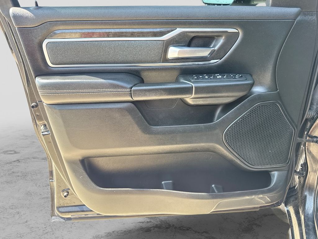 Thumbnail: 2019 RAM 1500 - 32
