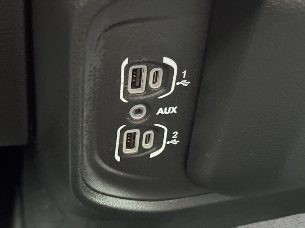 Thumbnail: 2019 RAM 1500 - 33