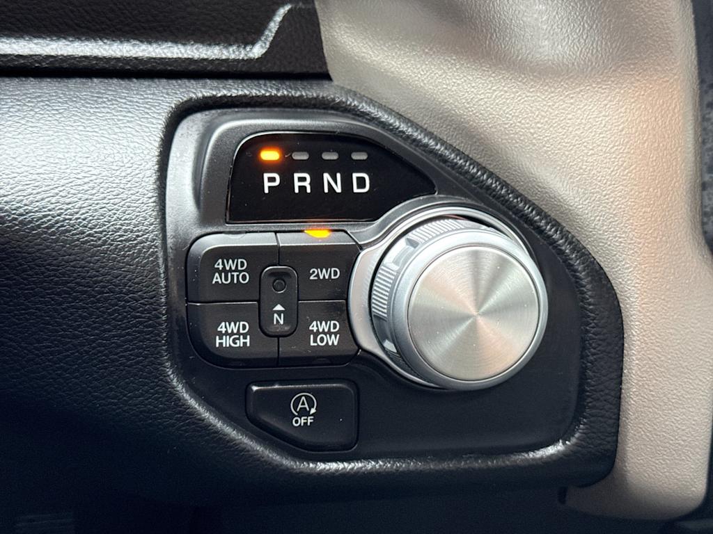 Thumbnail: 2019 RAM 1500 - 34